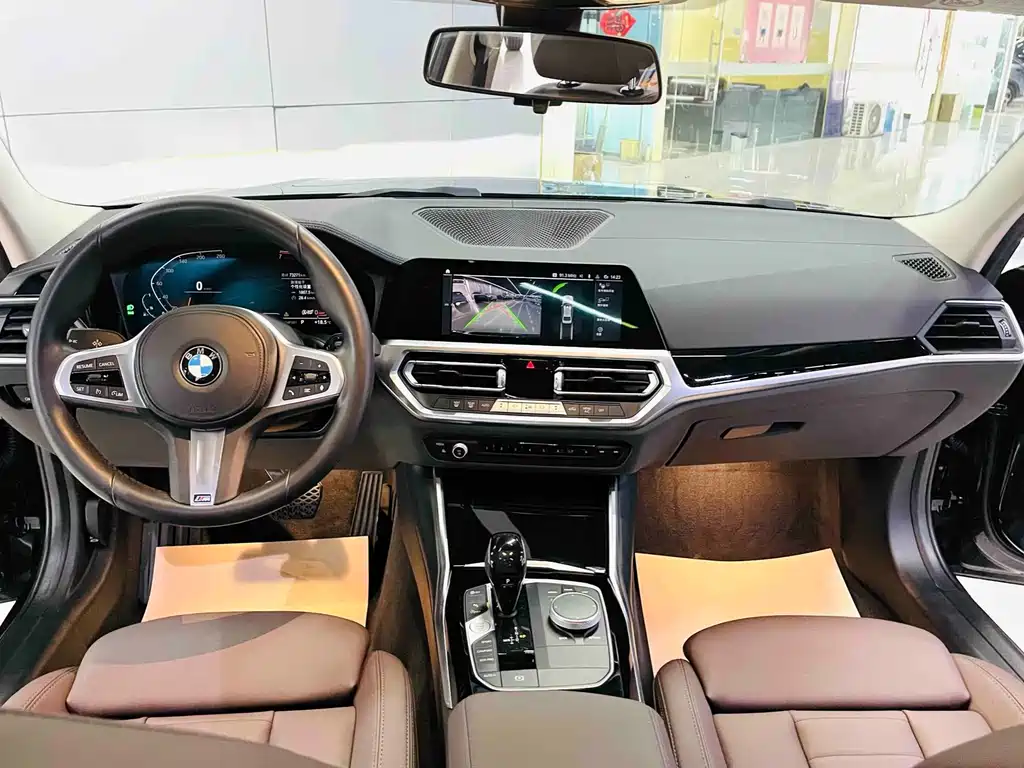 BMW 3 Series — миниатюра 9