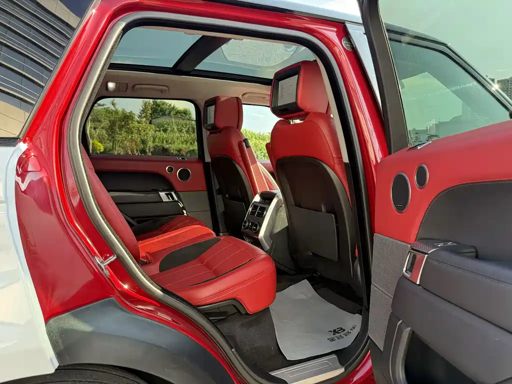 Land Rover Sport — миниатюра 7