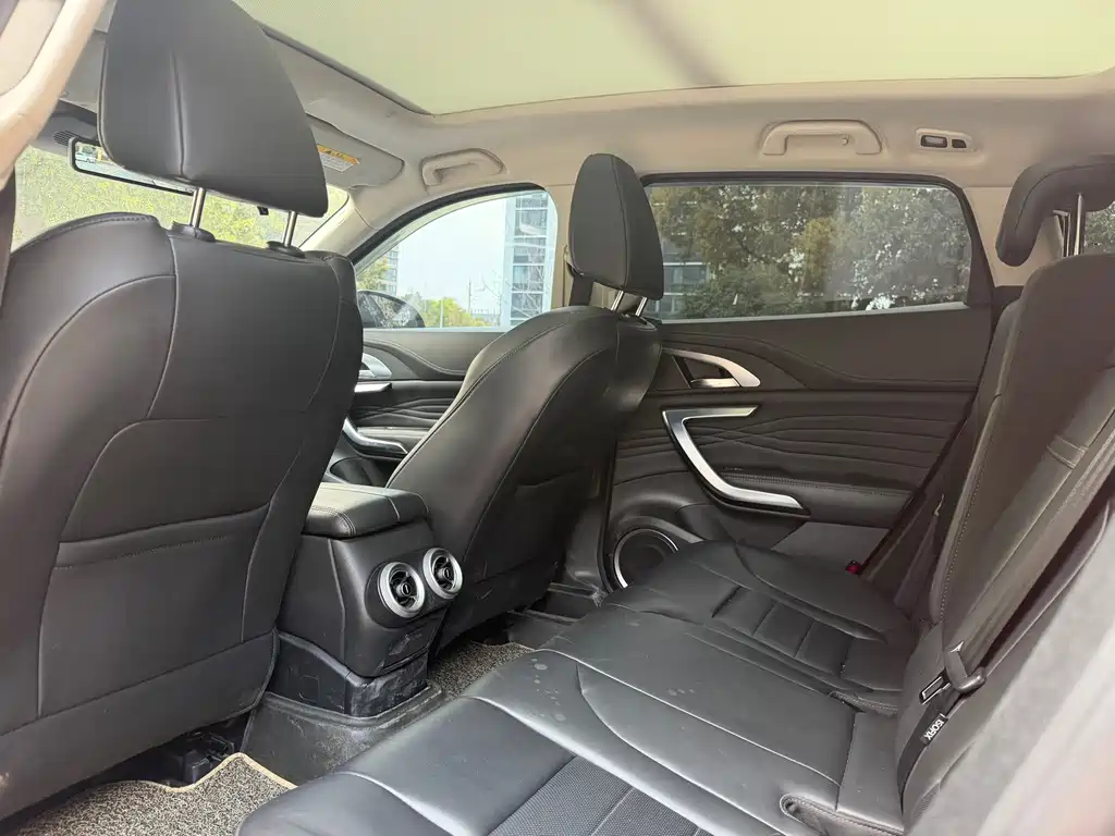 WEI PAI WEI BRAND VV7