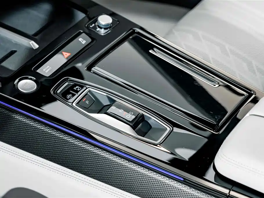 Audi A6L — миниатюра 17