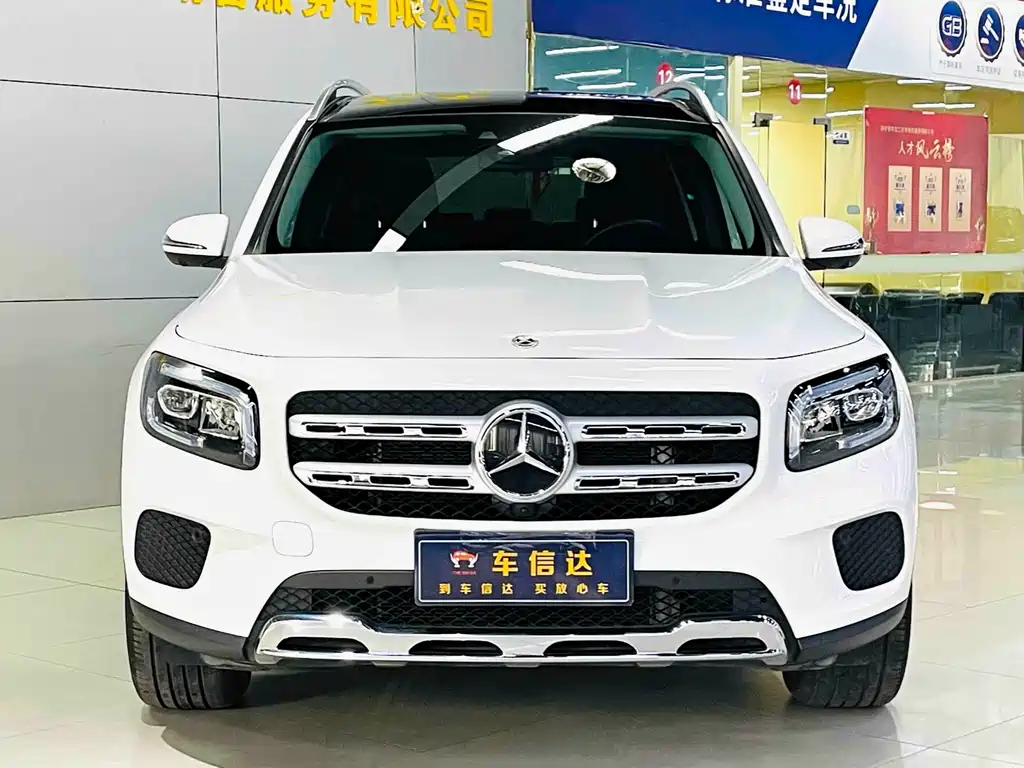 Mercedes-Benz GLB — миниатюра 2
