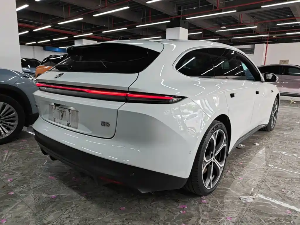NIO ET5T — миниатюра 7