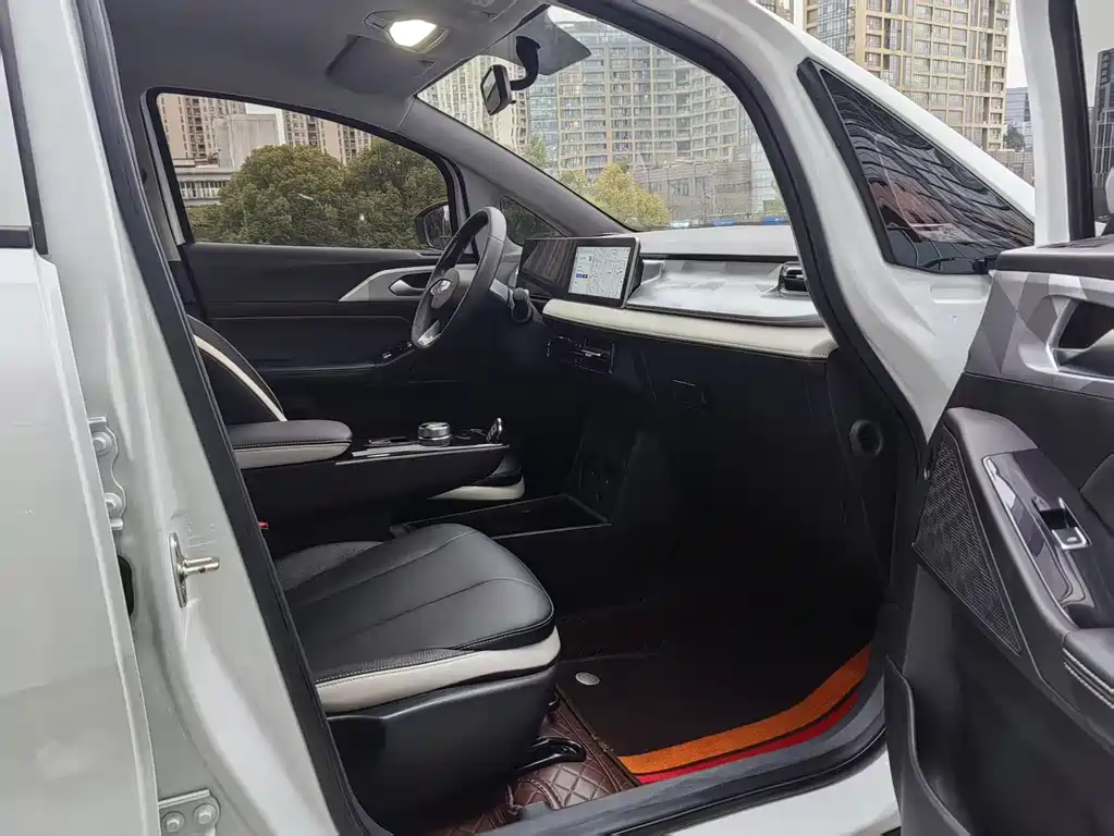 GEELY GEOMETRY E FIREFLY