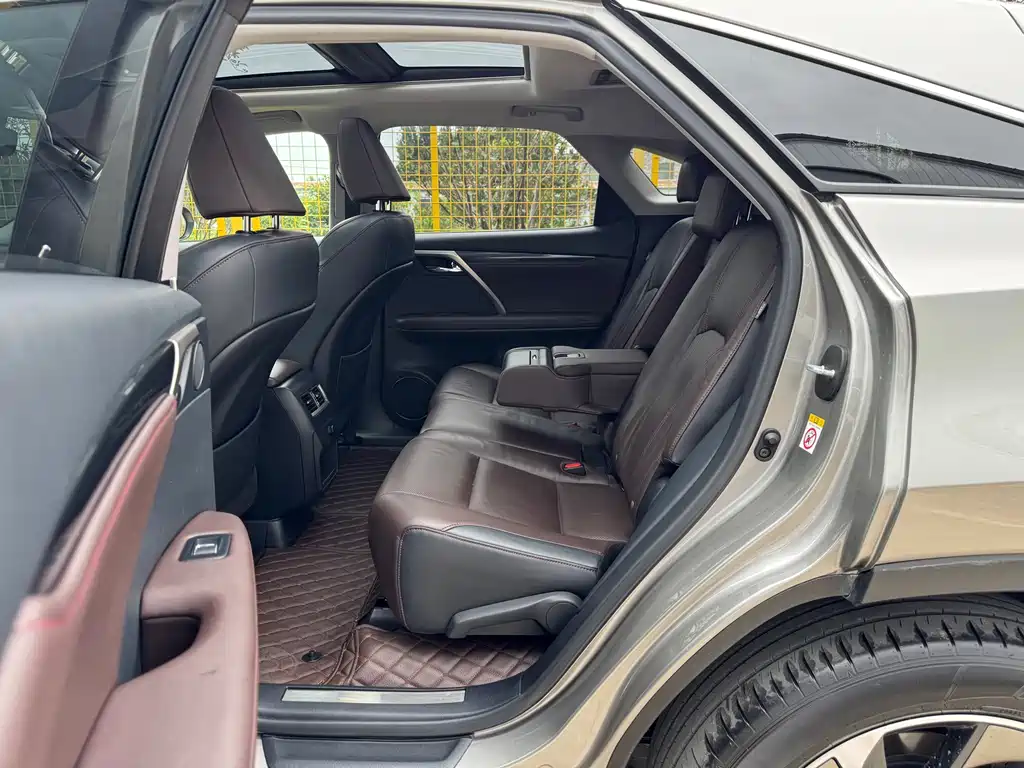 Lexus RX — миниатюра 6