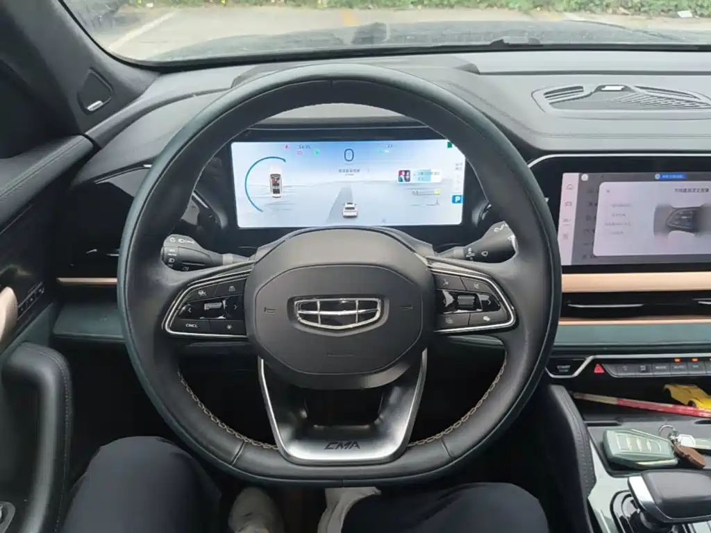 Geely Xingyue L — миниатюра 11