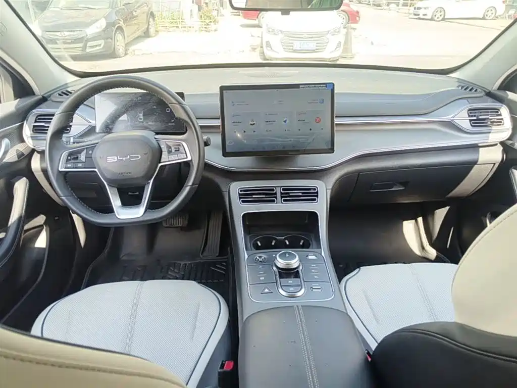 BYD Destroyer 05 2024 DM-i 55KM Luxury