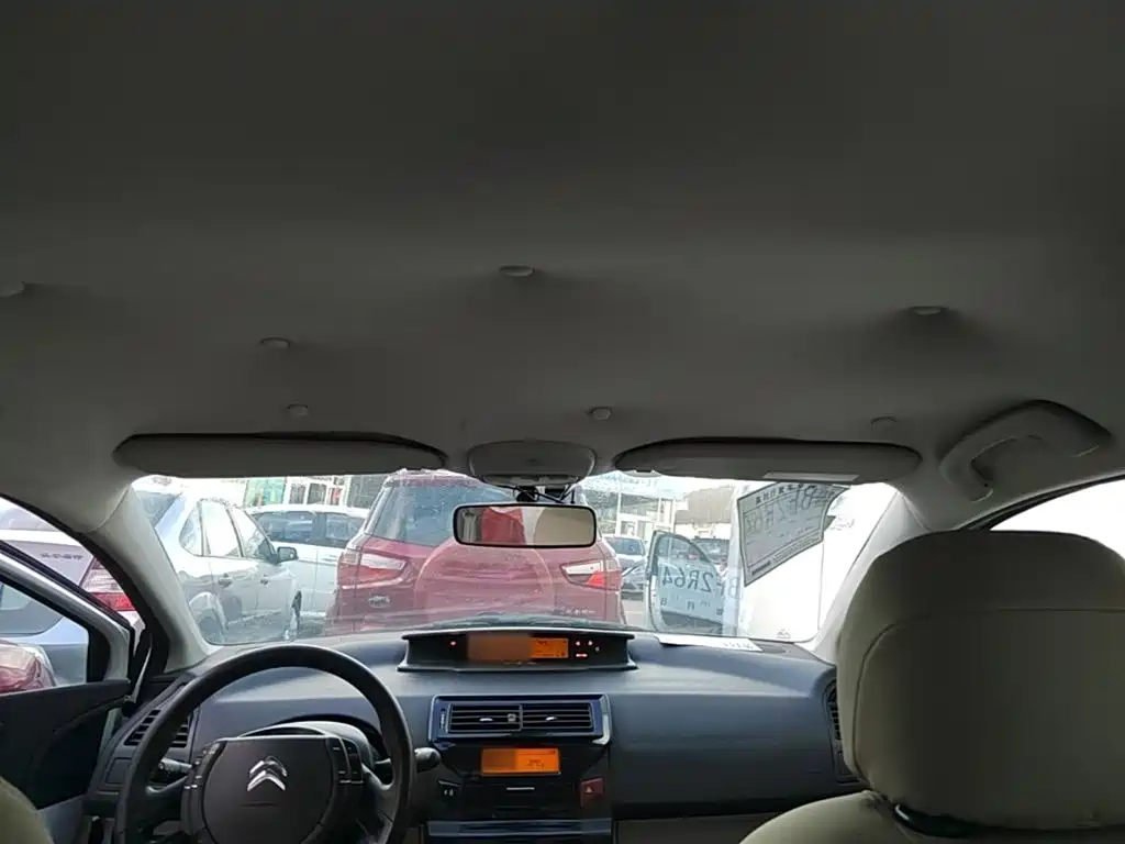 Citroen C-Quatre — миниатюра 18