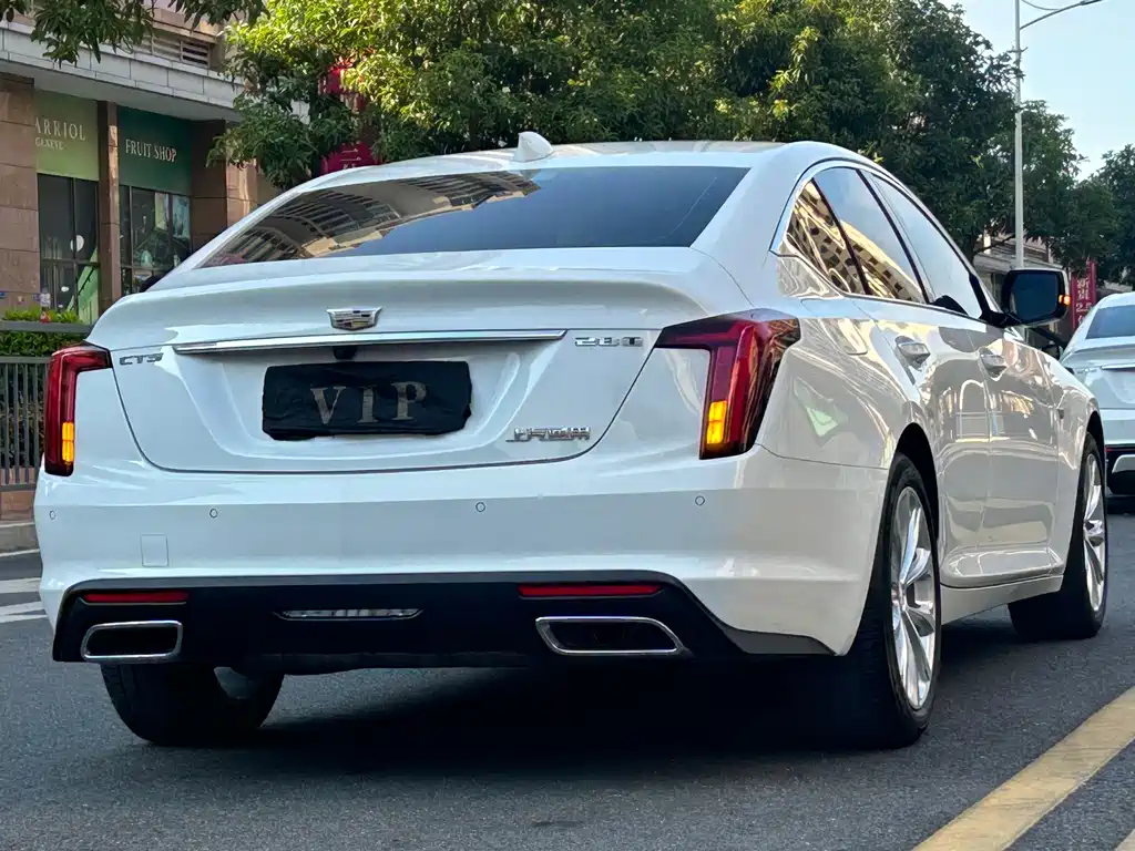 CADILLAC CT5