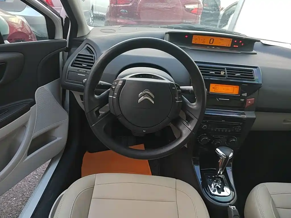 Citroen C-Quatre — миниатюра 11