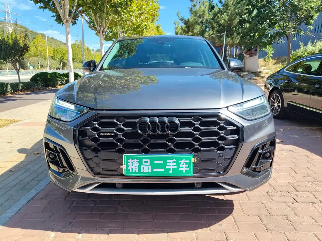 Audi Q5L — миниатюра 2