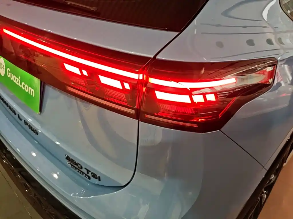 Volkswagen Tiguan L — миниатюра 8