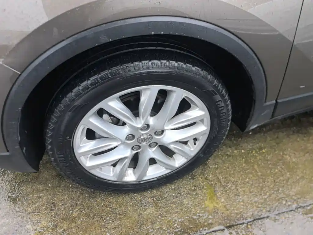 Buick Envision Plus — миниатюра 23