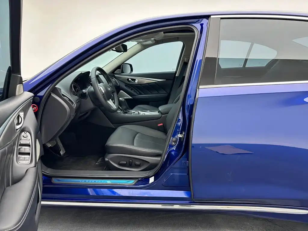 Infiniti Q50L — миниатюра 10