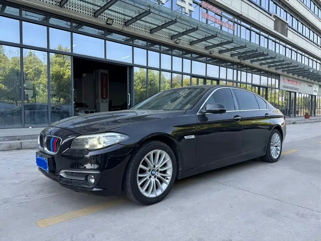 Купить BMW 5 Series