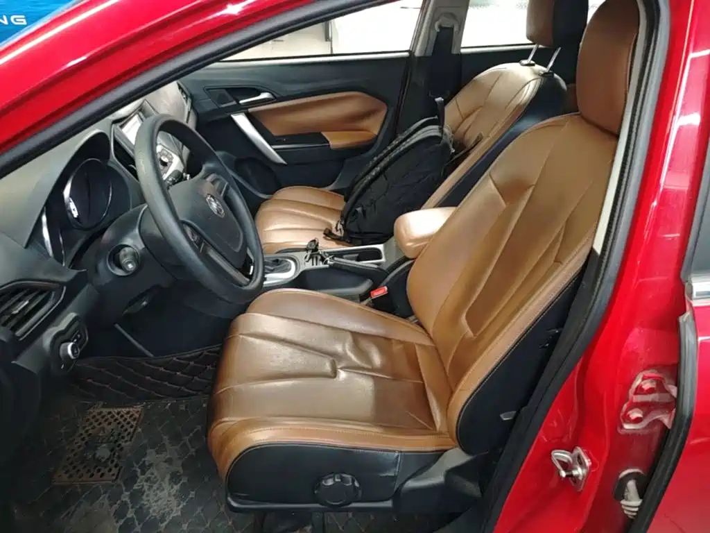 MG MG GT — миниатюра 15