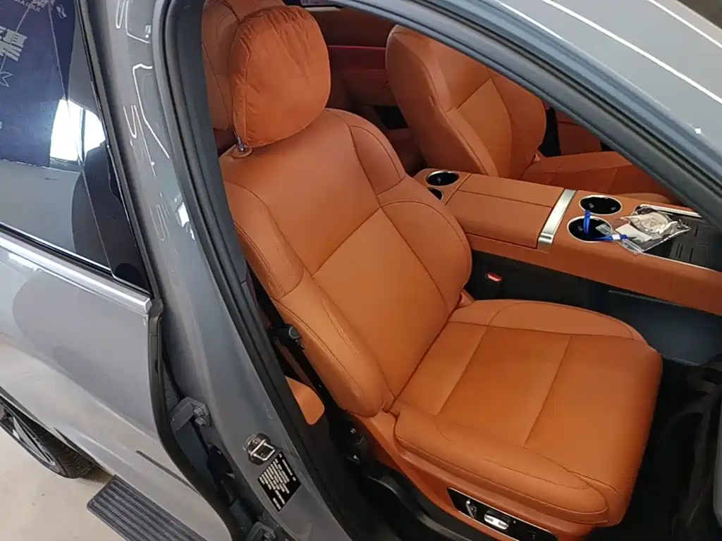 Li Auto Li L8 — миниатюра 25