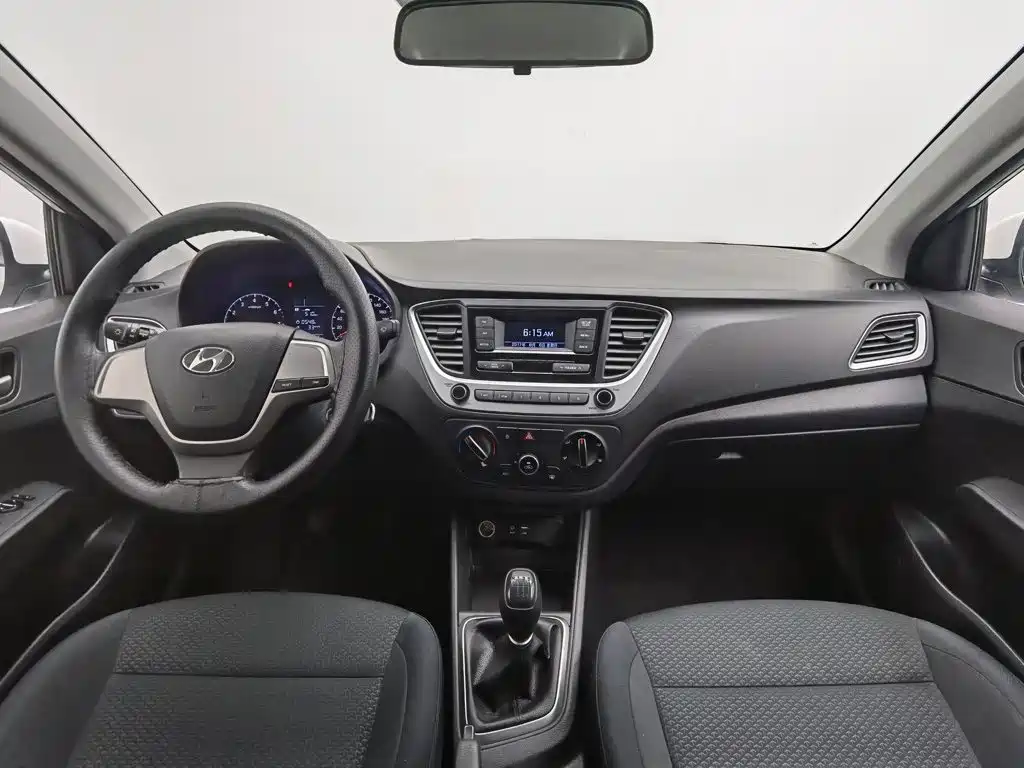 Hyundai Verna — миниатюра 5