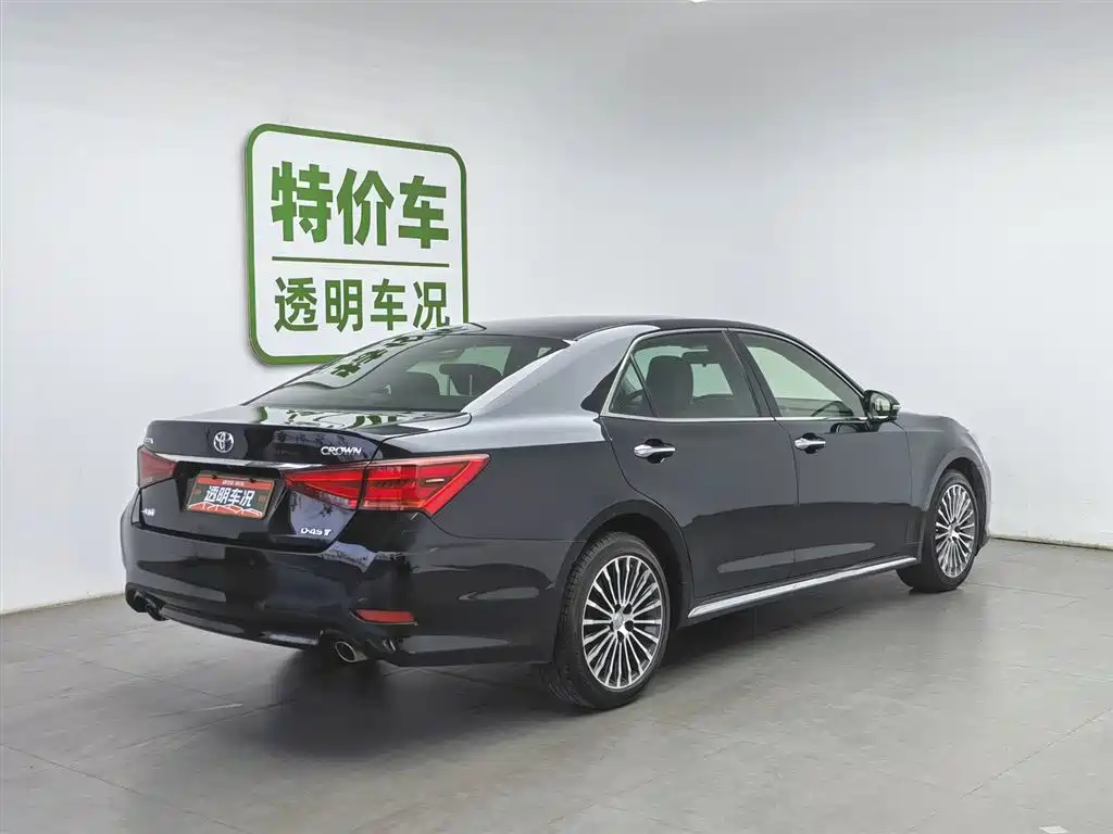Toyota Crown 2018 2.0T Sport
