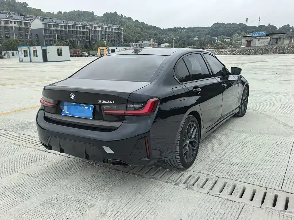 BMW 3 Series — миниатюра 7