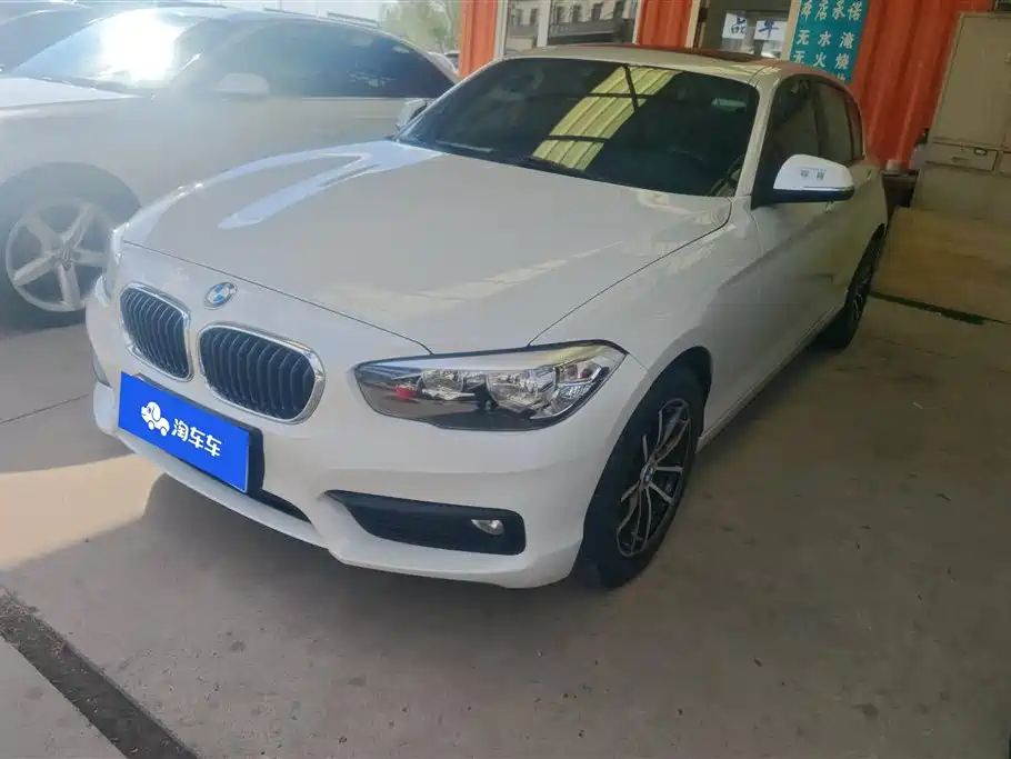 BMW 1 Series (Import) 2019