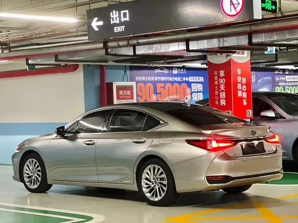 Lexus ES — фотографии объявления, Фото 21