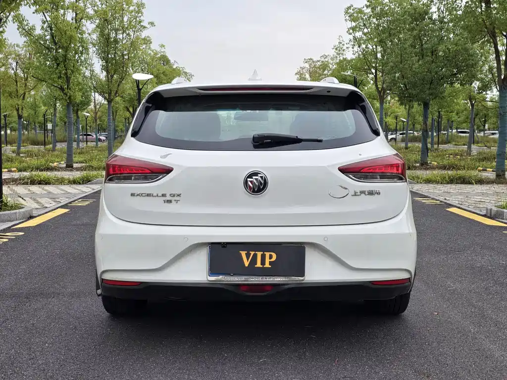 Buick Excelle — миниатюра 5