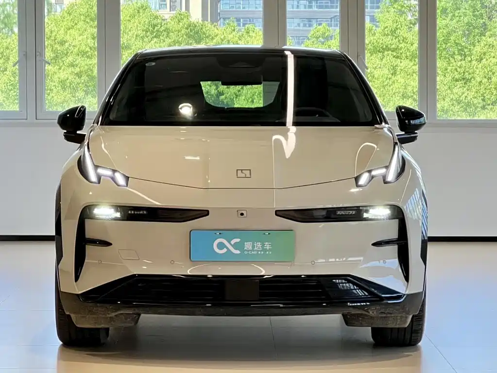 Zeekr X 2025 мест