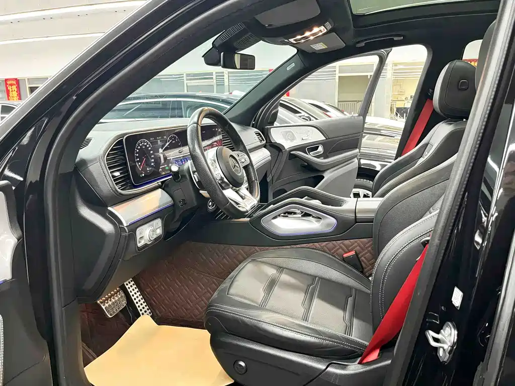 Mercedes-Benz GLE AMG — миниатюра 7