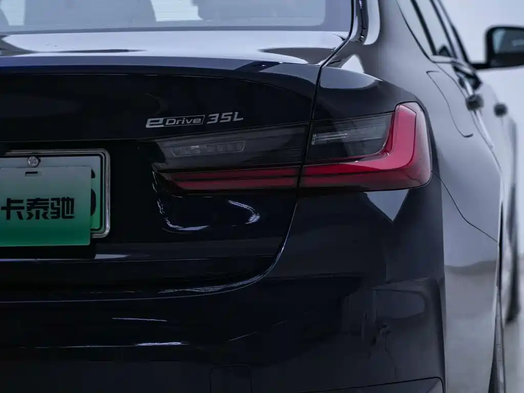 BMW i3 — миниатюра 20