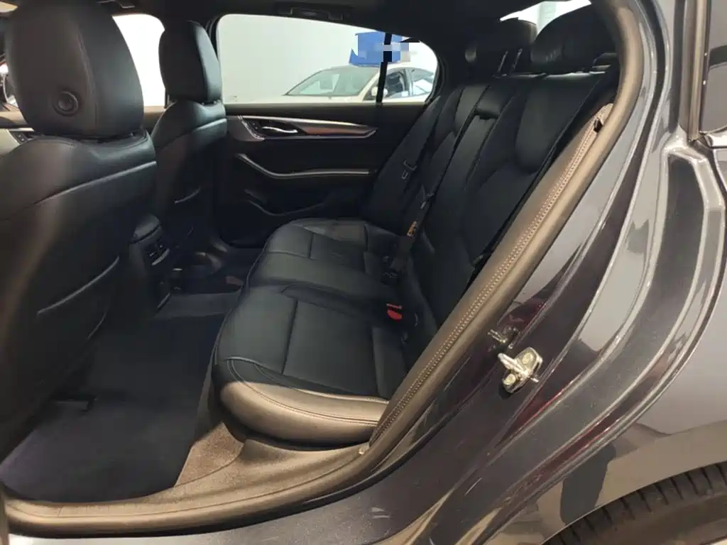 Cadillac CT5 — миниатюра 22