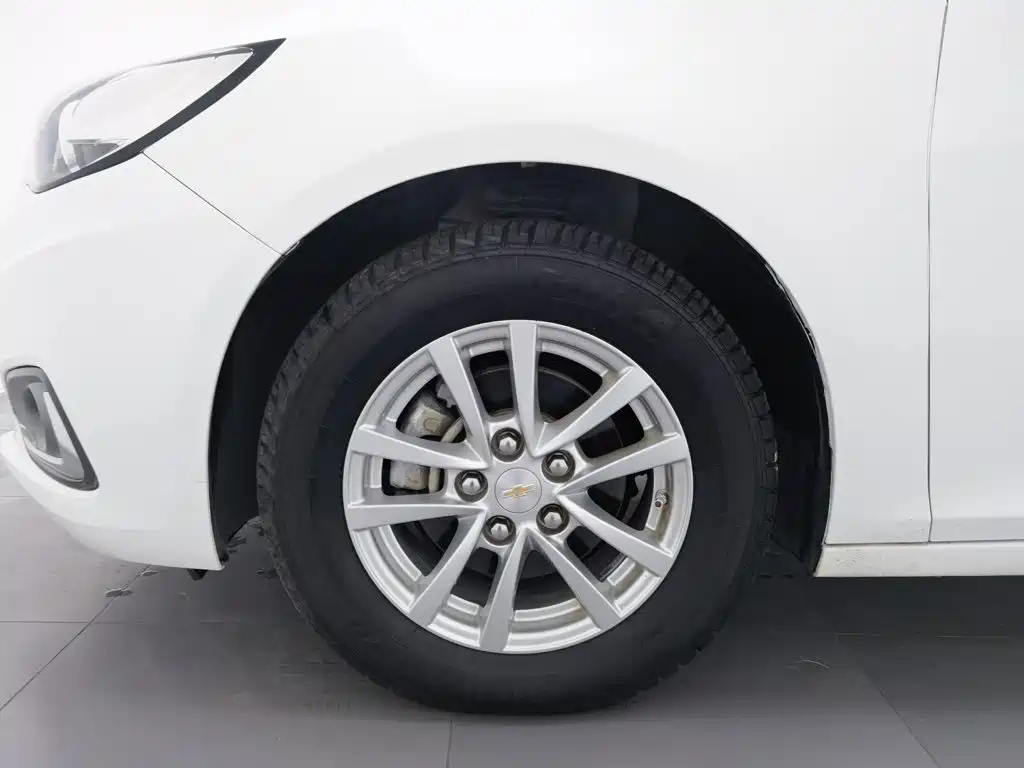 Chevrolet Malibu — миниатюра 17