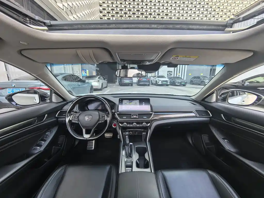 Honda Accord — миниатюра 10