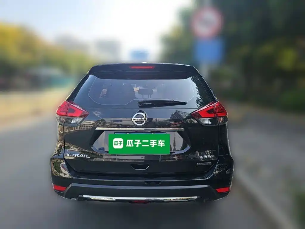 Nissan X-Trail — миниатюра 5