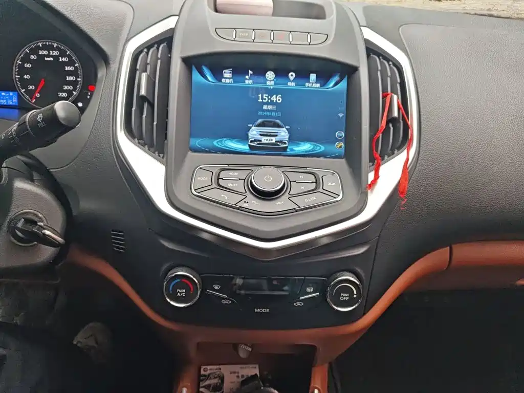 Geely King Kong — миниатюра 9
