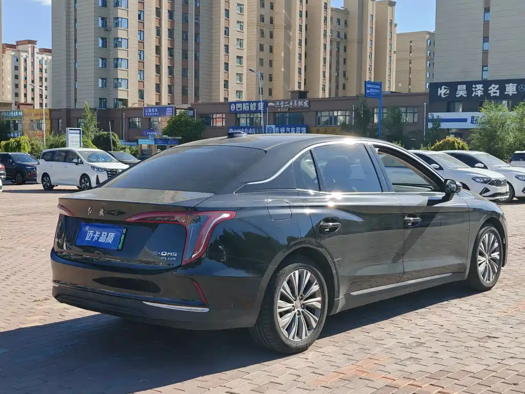 Hongqi Hongqi E-QM5 — миниатюра 7