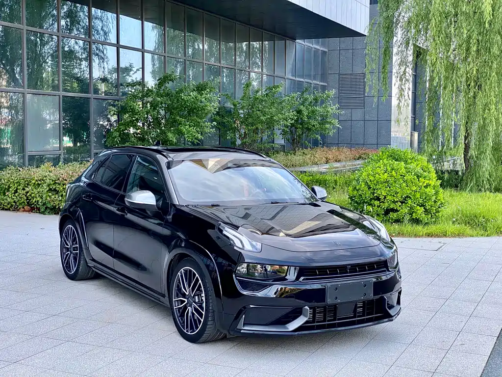 Lynk & Co 02 Hatchback 2021 2.0TD Halo