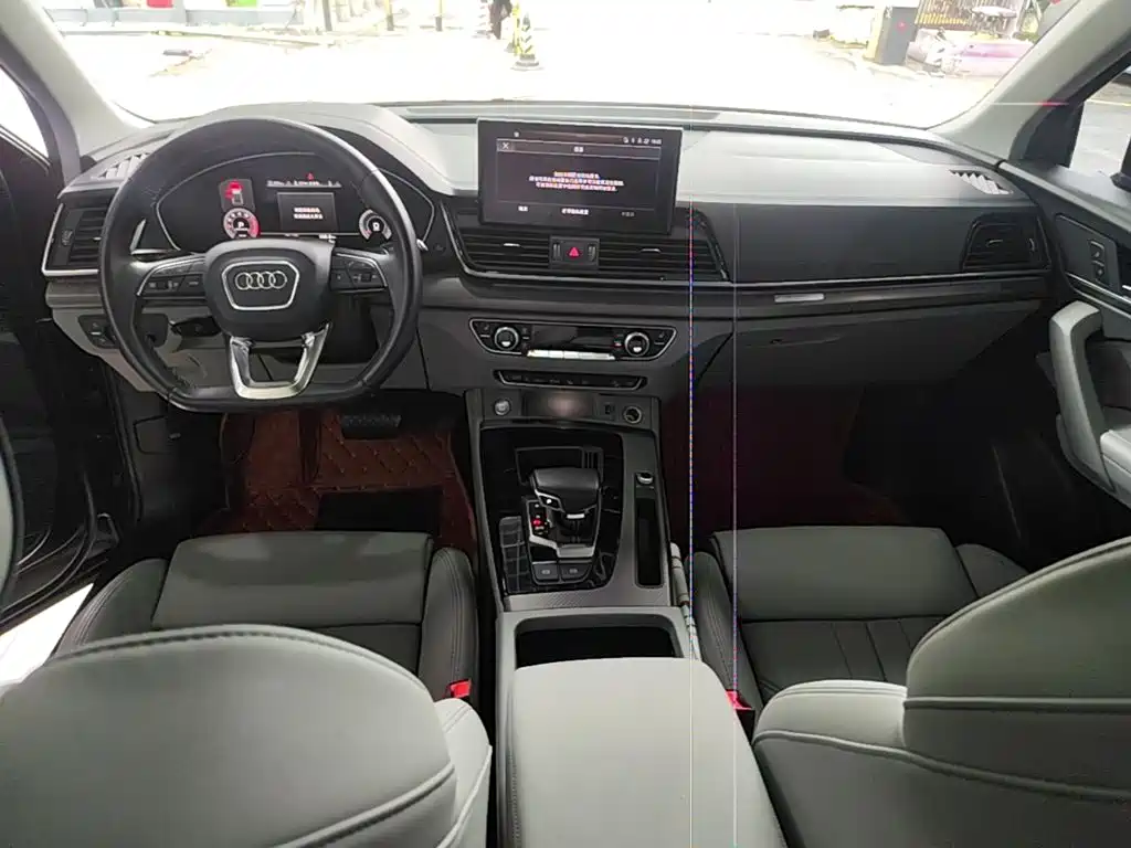 Audi Q5L — миниатюра 10