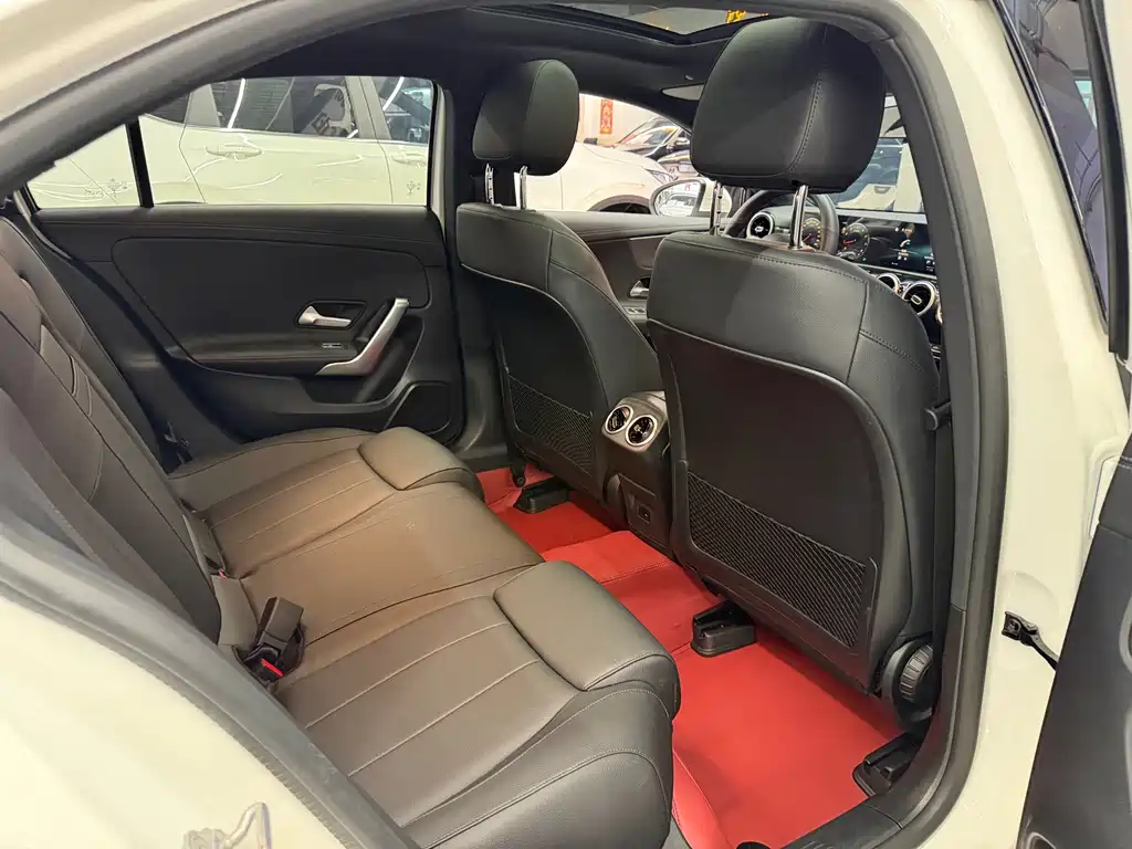 MERCEDES-BENZ A CLASS