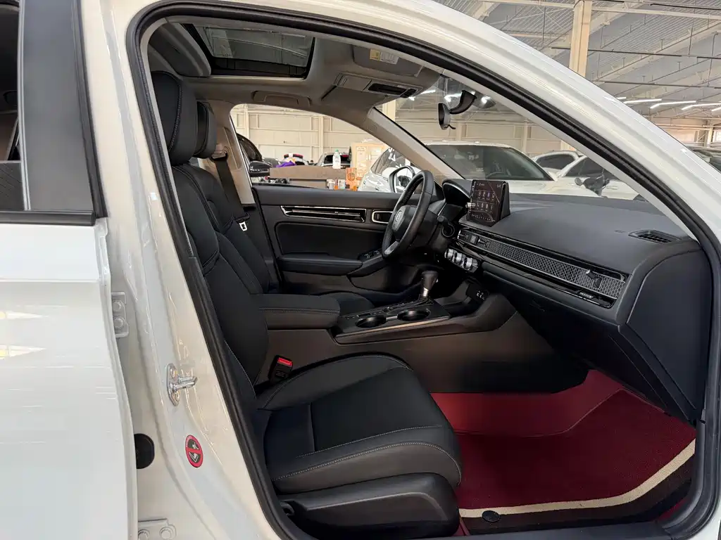 Honda Civic — миниатюра 16