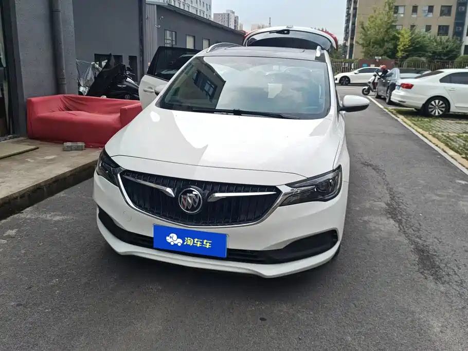 Buick GL6 — миниатюра 2