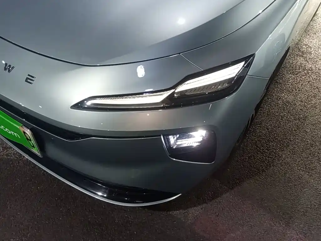 Roewe Young Wai D6 — миниатюра 24
