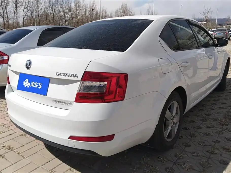 SKODA OCTAVIA
