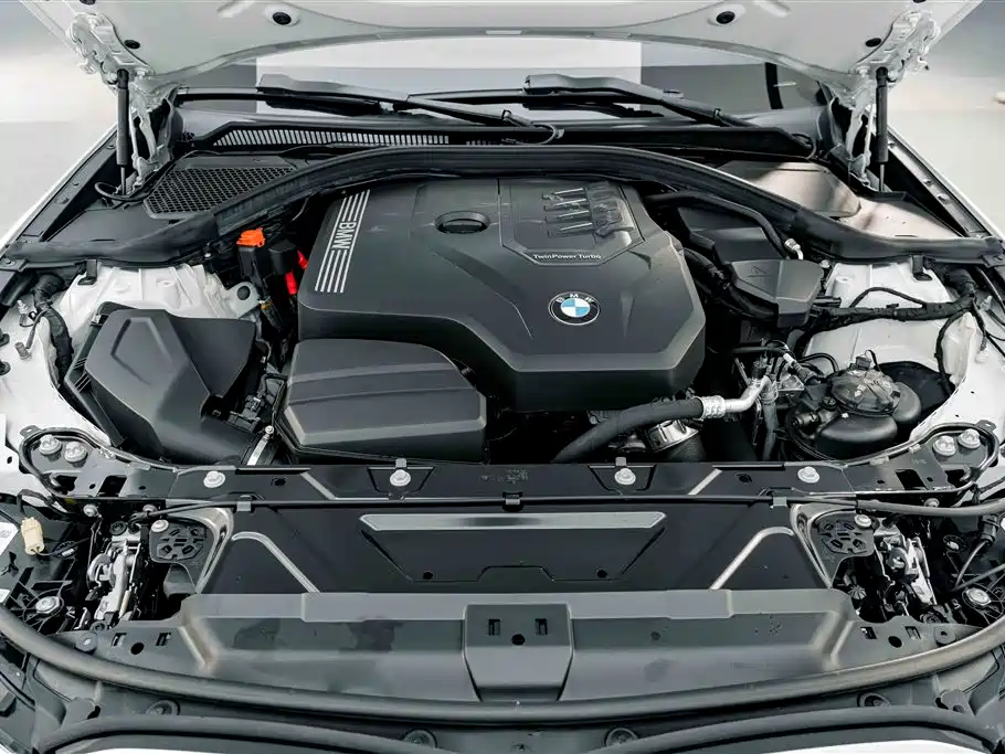BMW 3 Series — миниатюра 23