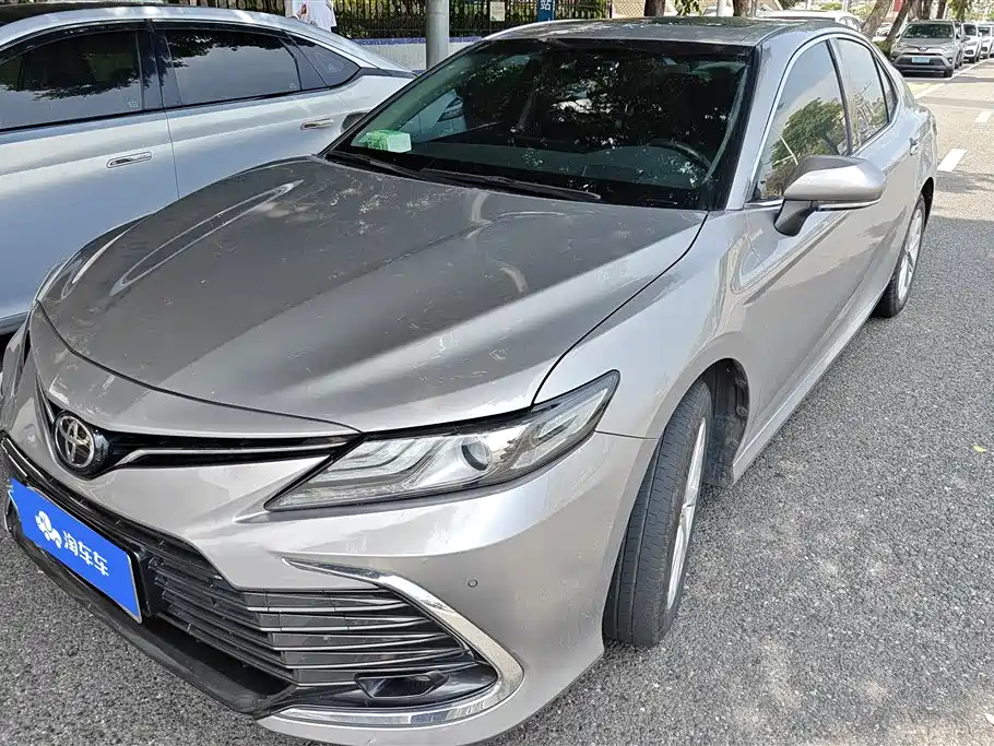 Toyota Camry 2022