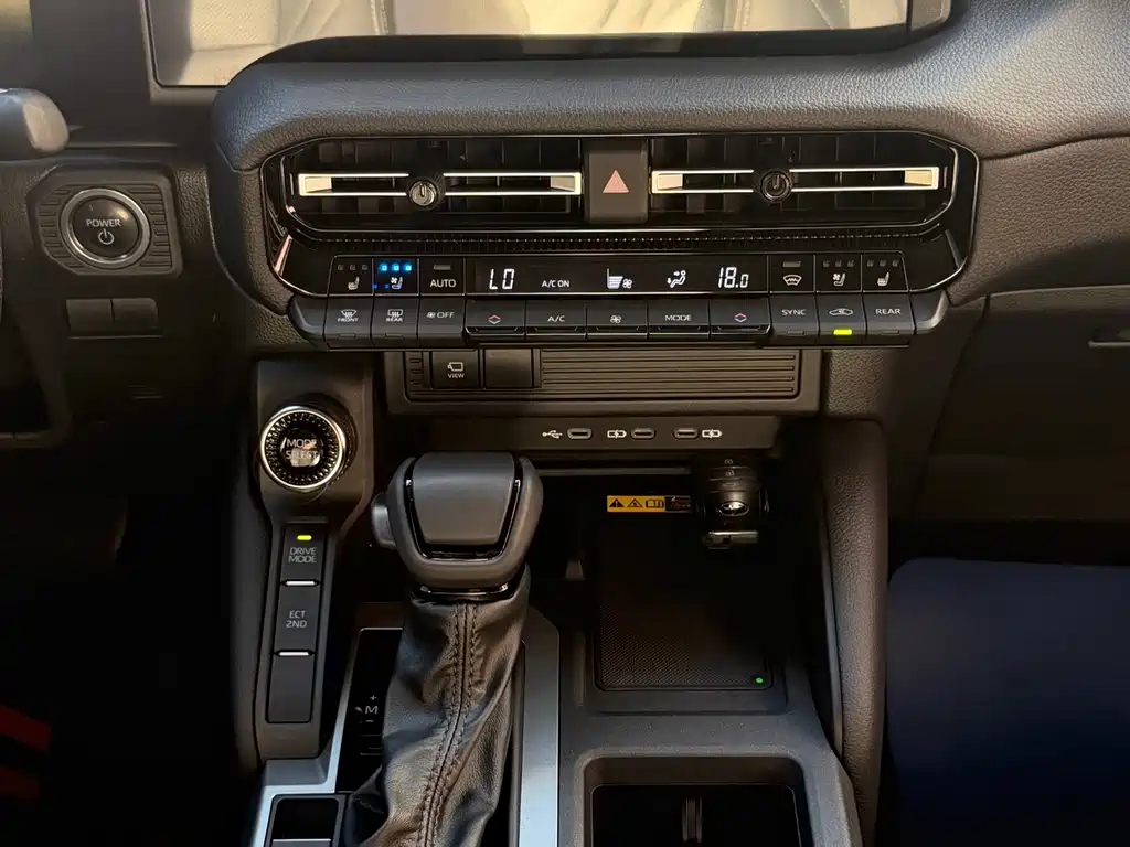 Toyota Prado — миниатюра 13