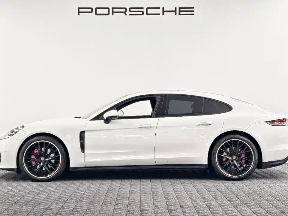 Porsche Panamera — миниатюра 6