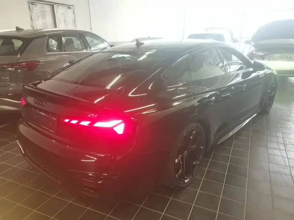 Audi RS 5 — миниатюра 7