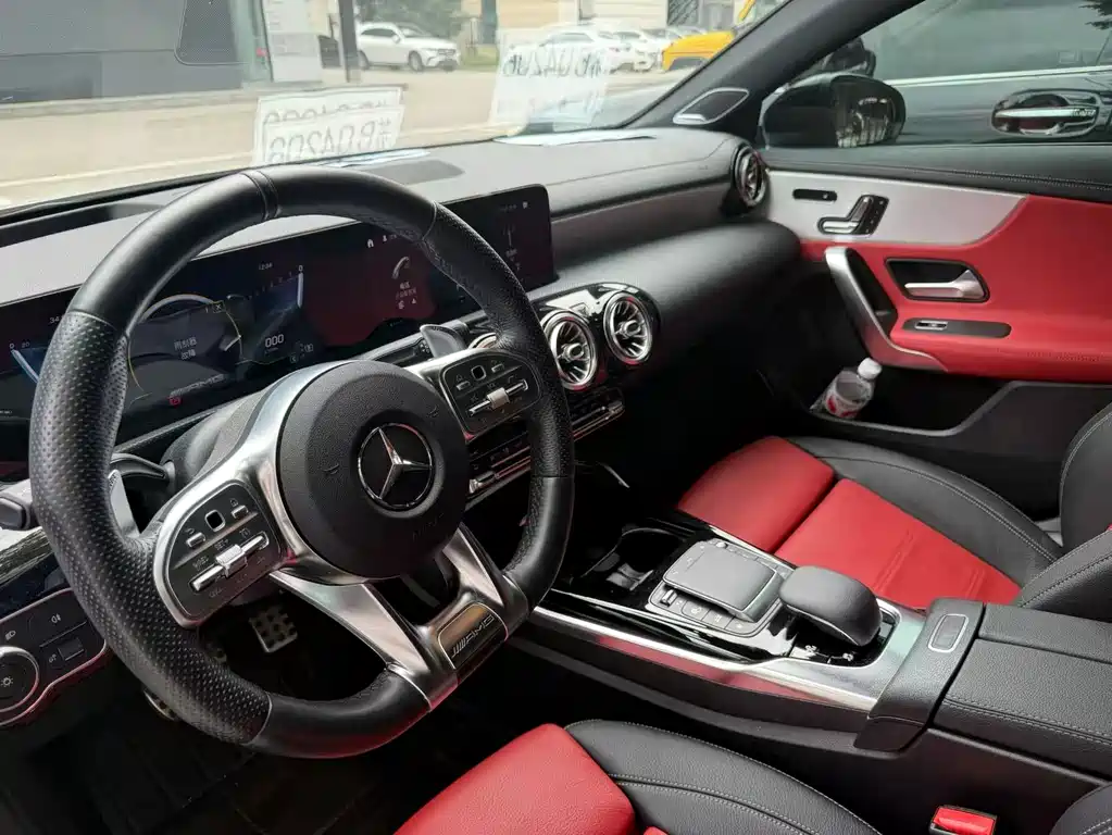 Mercedes-Benz A-Class AMG — миниатюра 7