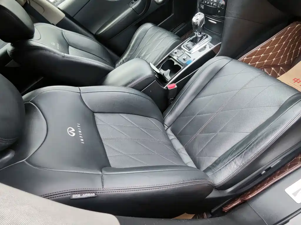 Infiniti FX — миниатюра 17