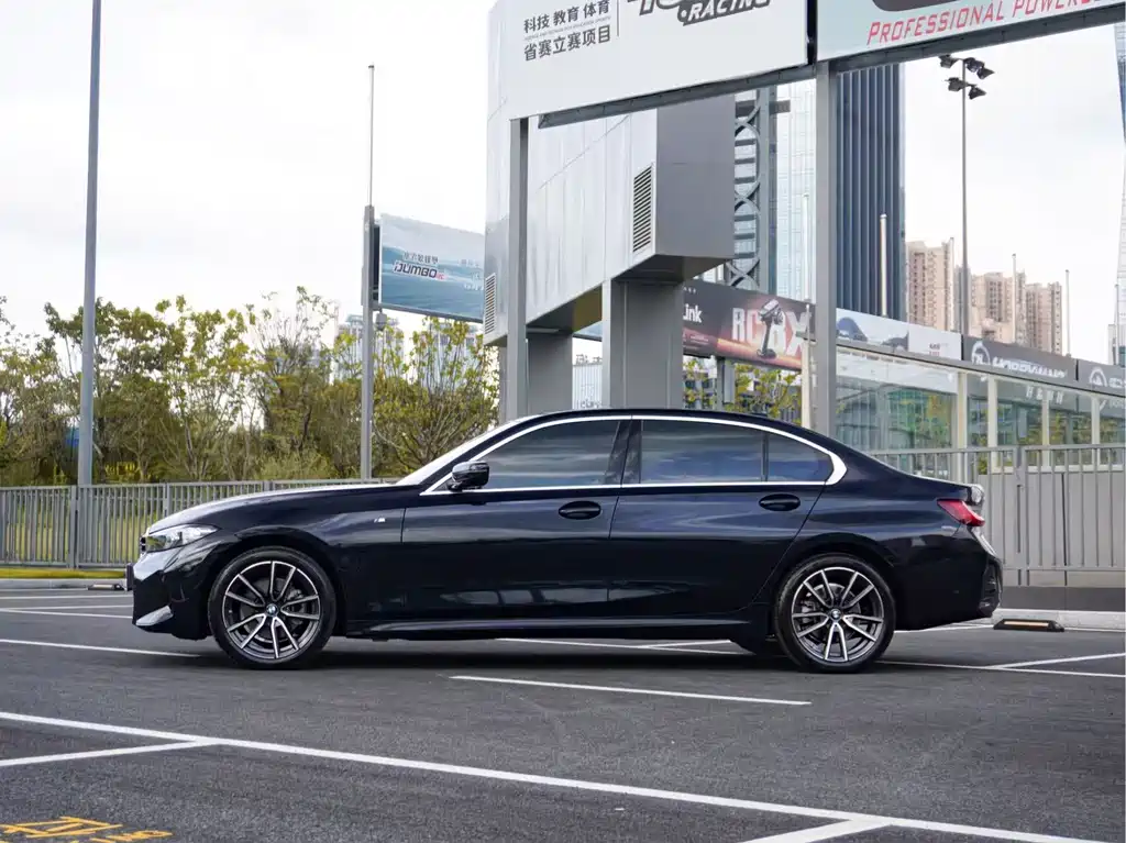 BMW 3 Series — миниатюра 4